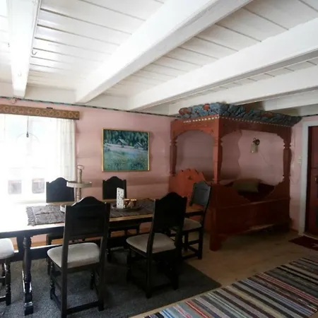 Feriehus I Amotsdal Feriehus